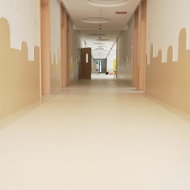 A Health Center in Shanghai-Commercial Flooring