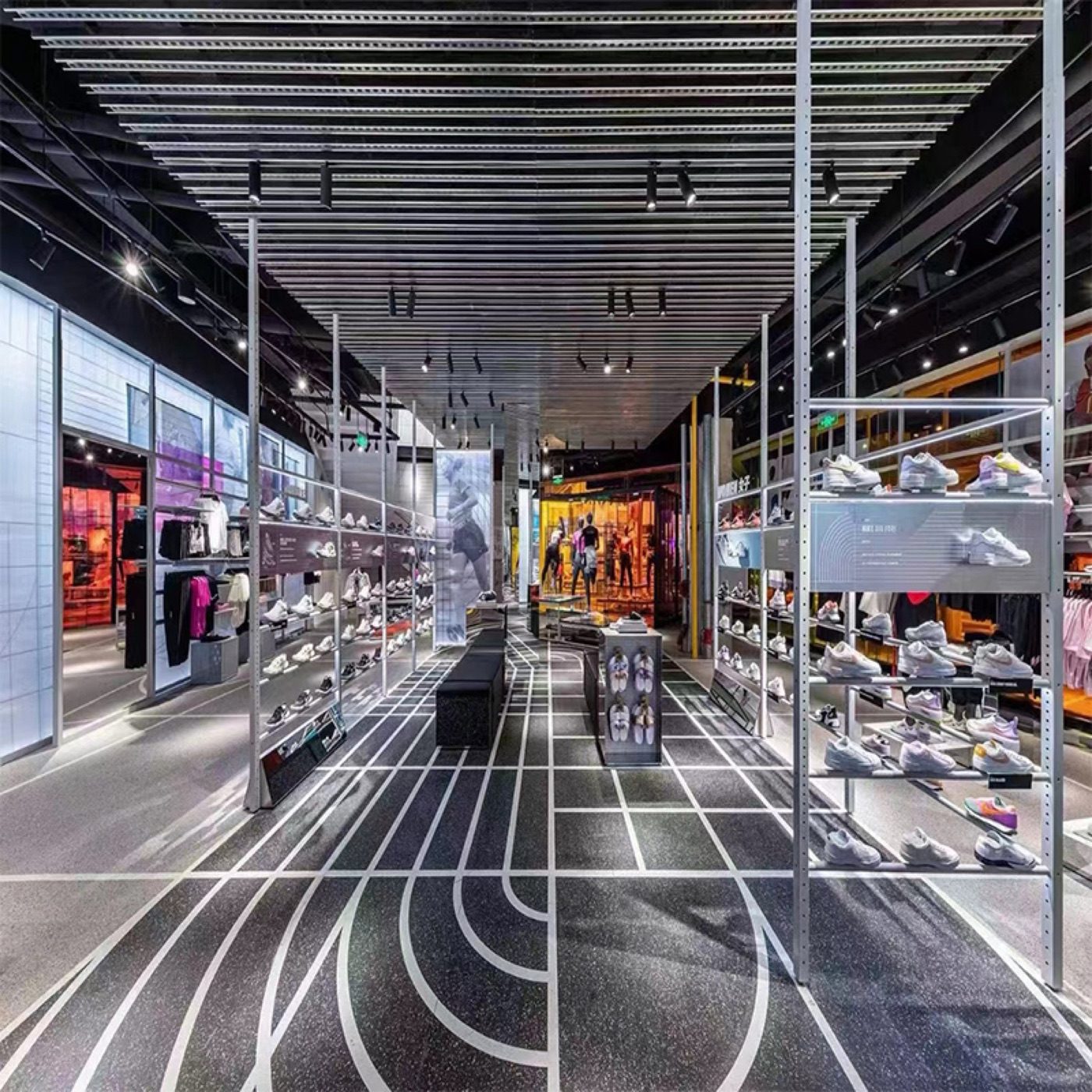 NIKE-Rubber Roll